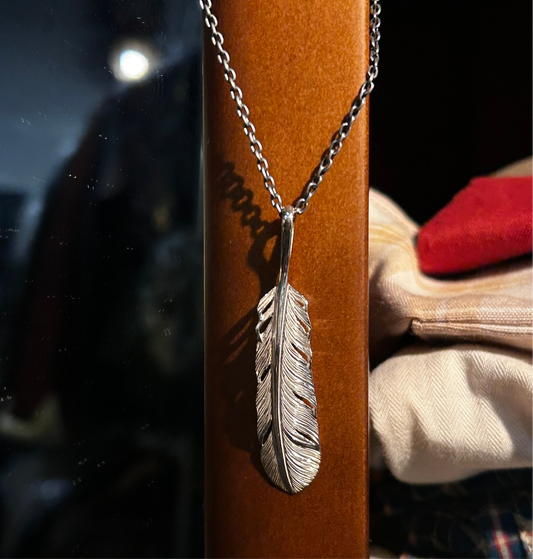Yusuke Kosaka Works “Tenacity” Silver Feather Pendant