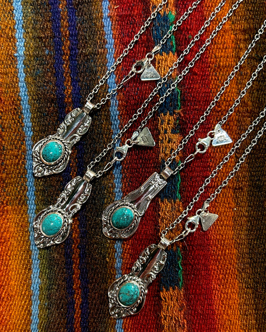 [Blind Man Togs] Turquoise Spoon Necklace