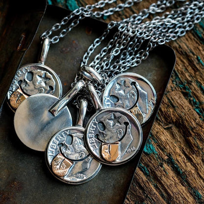 [North Works] N-624 Star Face Smile Silver Coin Necklace