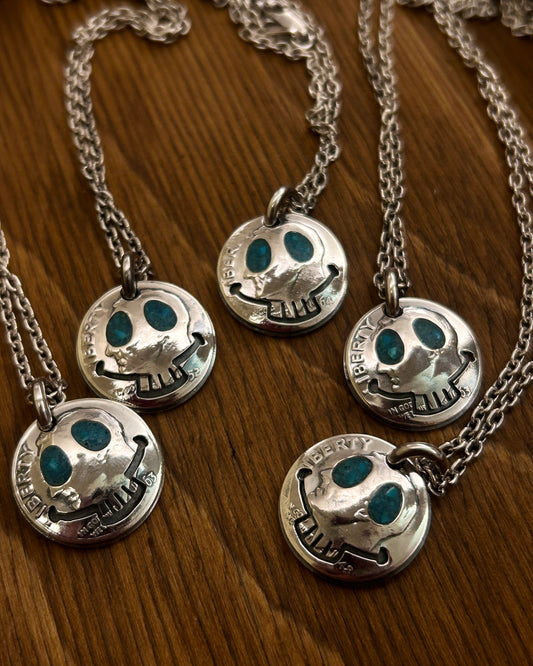 [North Works] Tuquoise eyes Skull Antique Coin Necklace