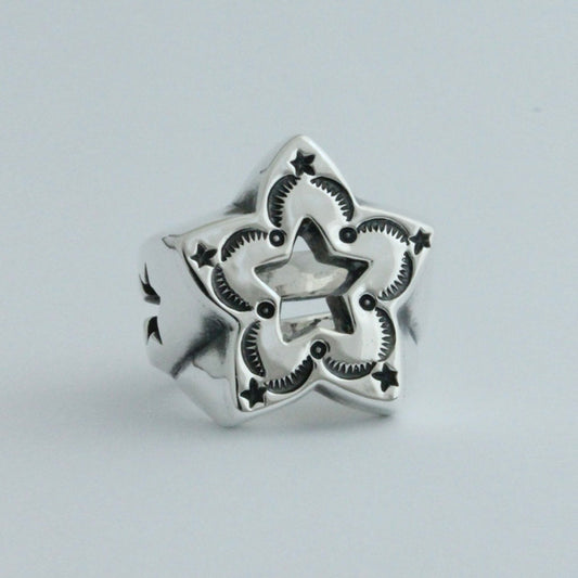 Mt.hill Signet Ring “Star”