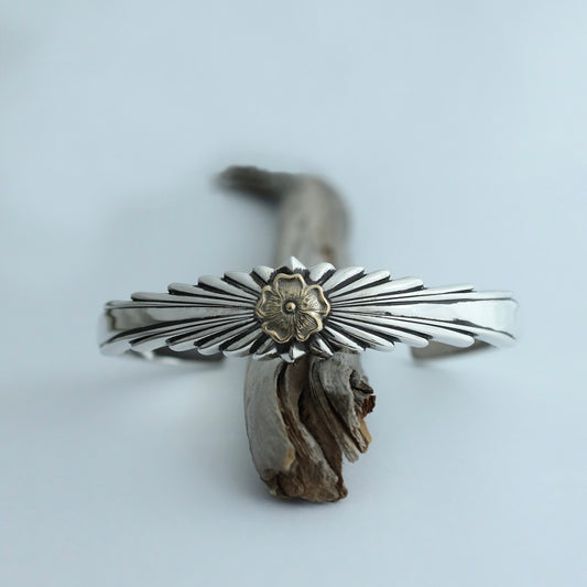 [Mt.hill] Sunburst Cuff with Gold Rose