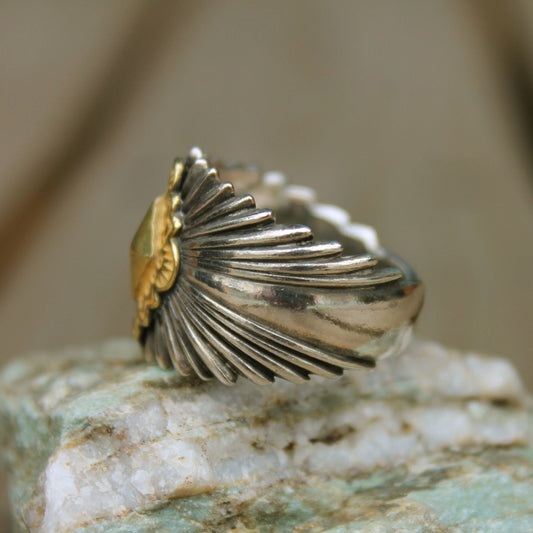 [Mt. Hill] Sun Burst Ring with Gold Eyedazzler