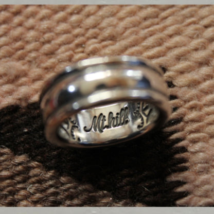 [Mt.hill] Prairie Rose with Green Emerald Plain Ring