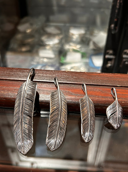 [CHOLOS] Silver Feather Pendant