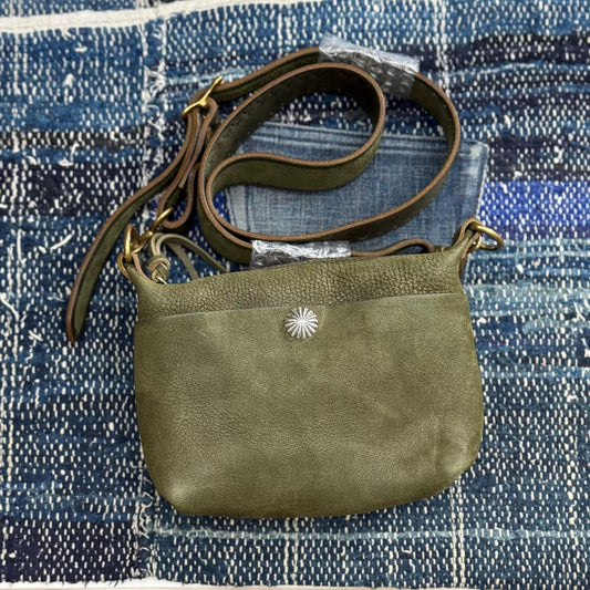 [Lucky John] Silver Concho Olive cowhide Bag