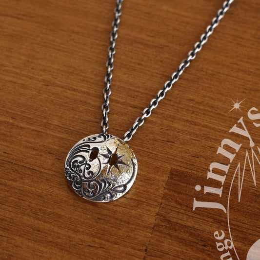 [Jinny’s] MANMARU 18k mask pendant