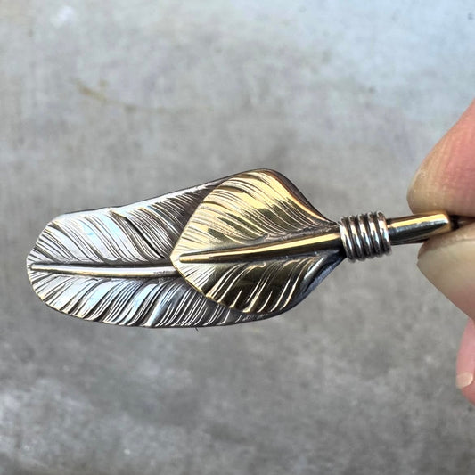 [CHOLOS] Upper 18k Feather Pendant