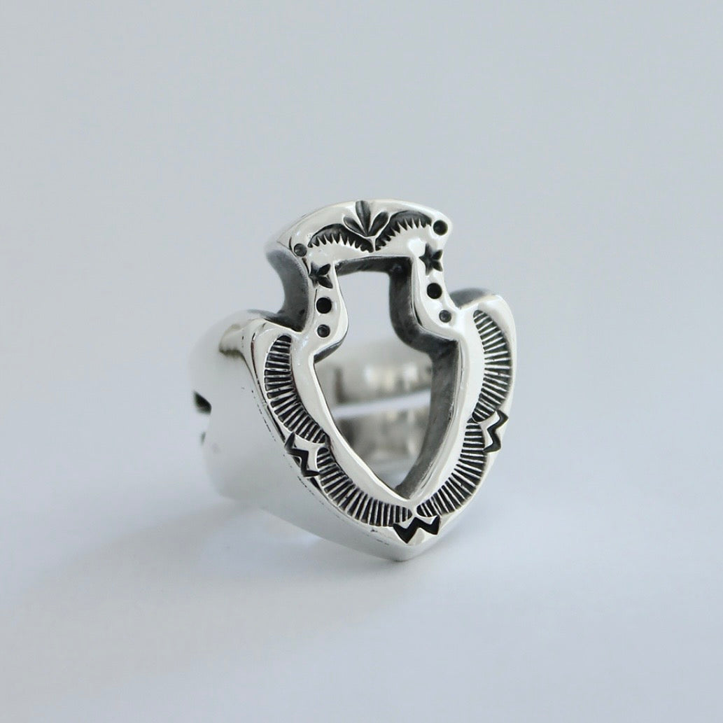 Mt.hill Signet Ring “Arrow”