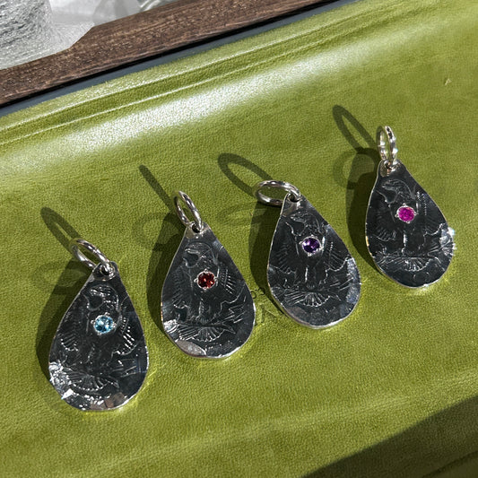 [North Works] Gem Tear Drop Necklace- vintage coin made