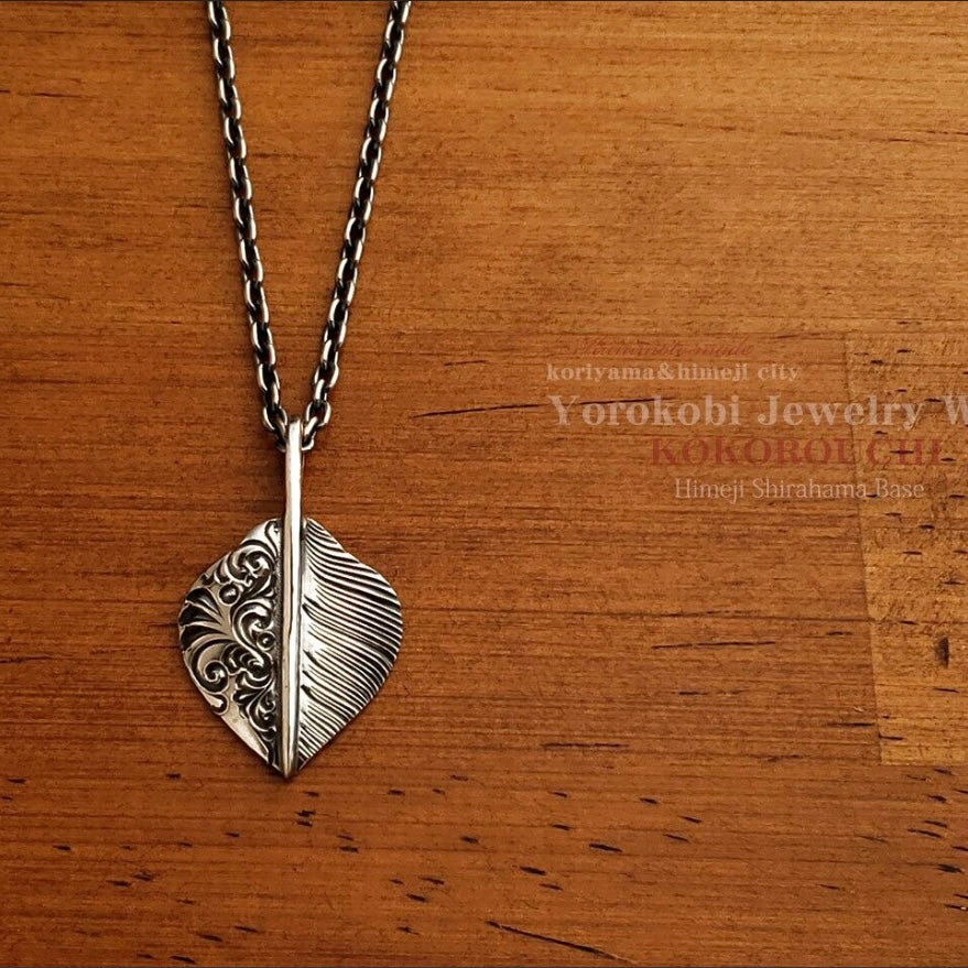 [Jinny’s] Baby Feather pendant Necklace