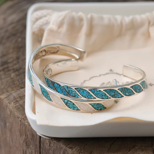 Mt.hill Turquoise Chip Inlay Silver Bangle