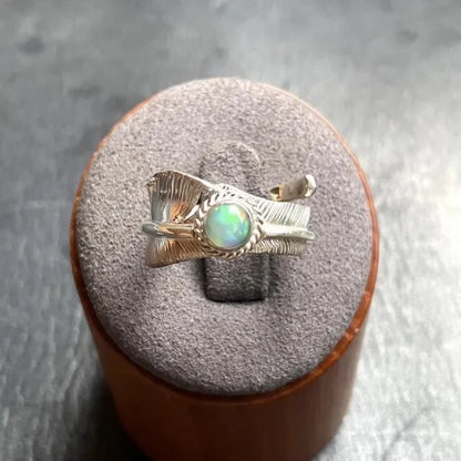 [Dear Blossom] Rainbow Opal Feather Ring