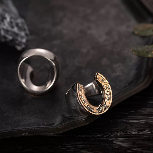 [North Works] E-078 Horseshoe Ring Antique Coin Remade Ring