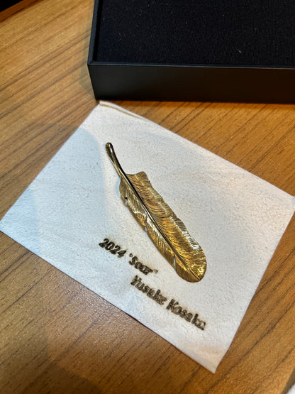 [Yusuke Kosaka] “Soar” Feather Pendant 18k