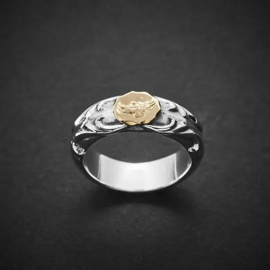 Dear Blossom 18k Gold Eagle Arabesque Ring