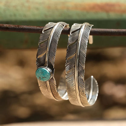 [Lucky John] Feather Bangle