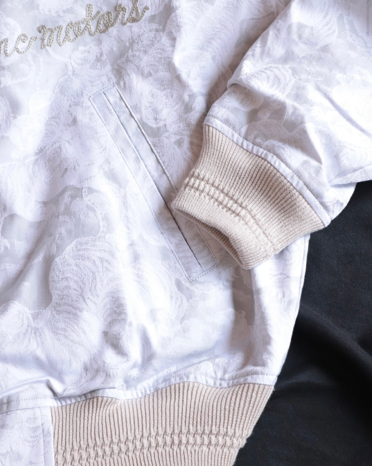 [Gypsy& Sons] Indigo Hundred Tiger Jacquard Souvenir Jacket