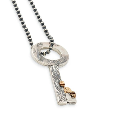 [Blind Man Togs] Skeleton Key necklace