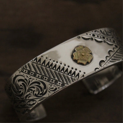 [Mt. Hill] Stamped Gold Rose Cuff