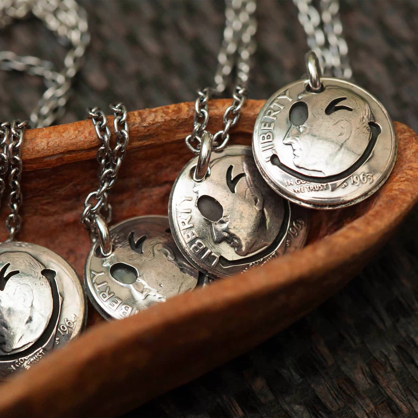 North Works Wink Smile Antique Silver Coin Pendant Necklace N-101
