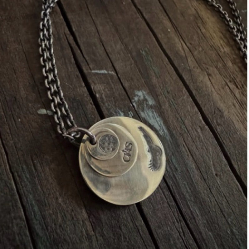 CHOLOS Eagle-Engraved Silver Disc Pendant Set detail 3