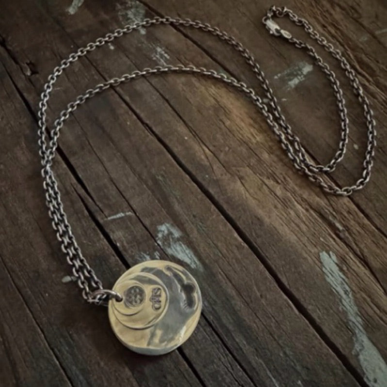 CHOLOS Eagle-Engraved Silver Disc Pendant Set detail 4