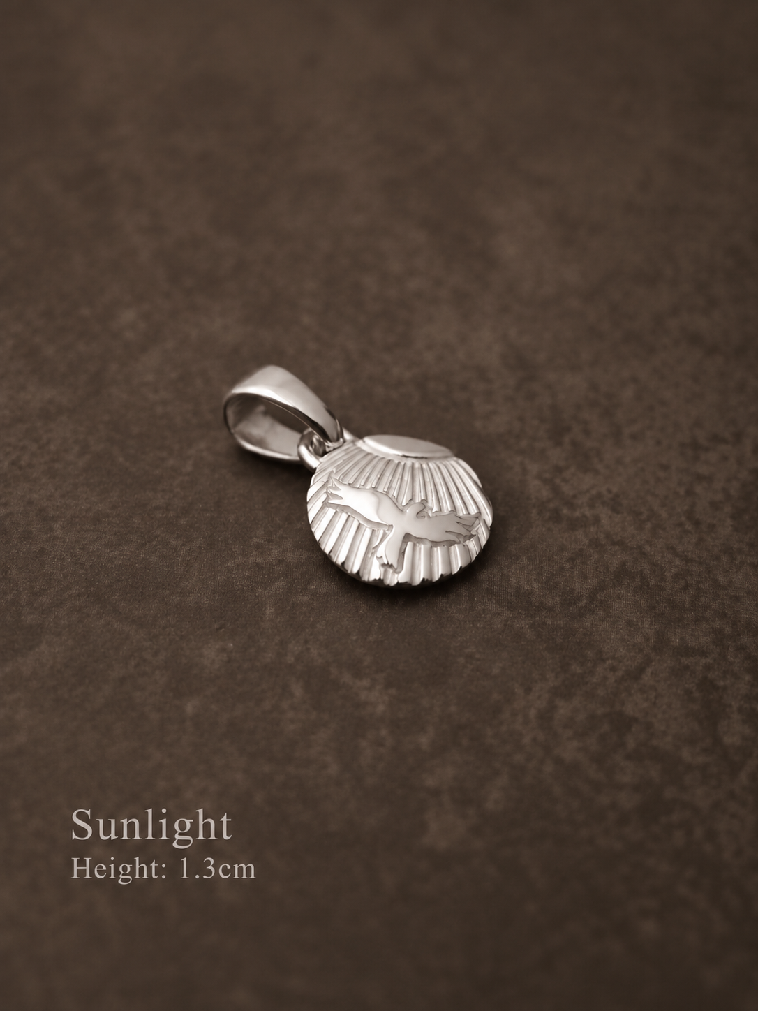 Yusuke Kosaka Sunlight silver plate pendant, height 1.3cm